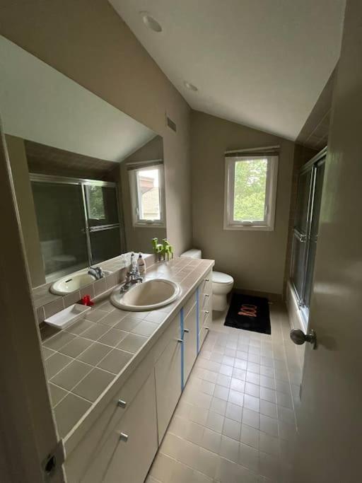 Villa Luxury Dramatic House In Livingston Extérieur photo